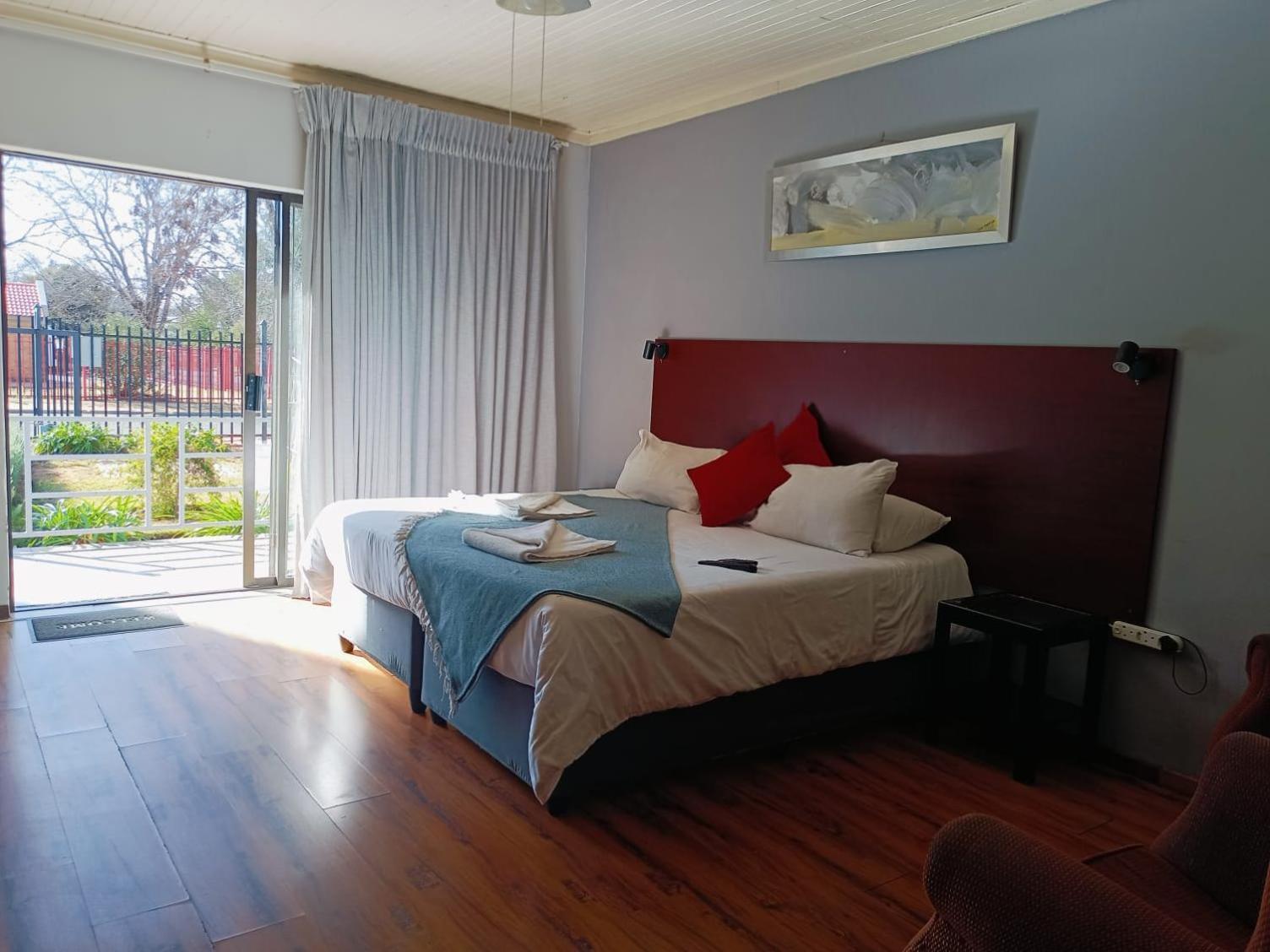 21 On Coetzee Guest House Bloemfontein Exterior photo