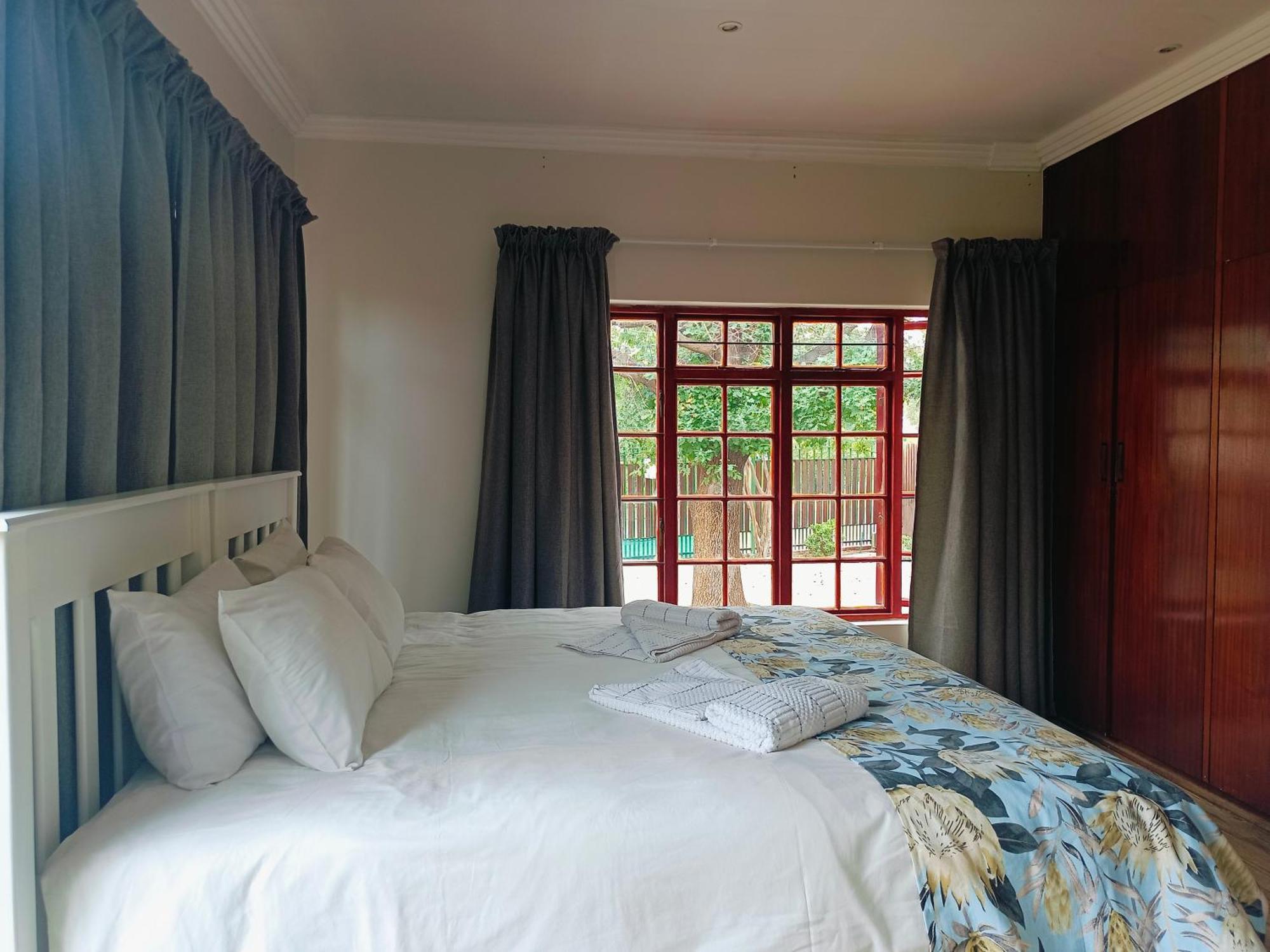 21 On Coetzee Guest House Bloemfontein Exterior photo